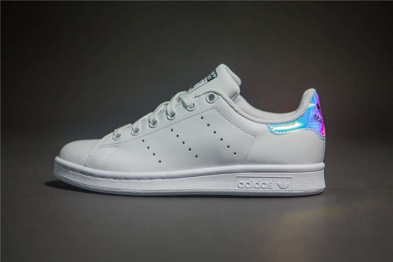 stan smith effet croco