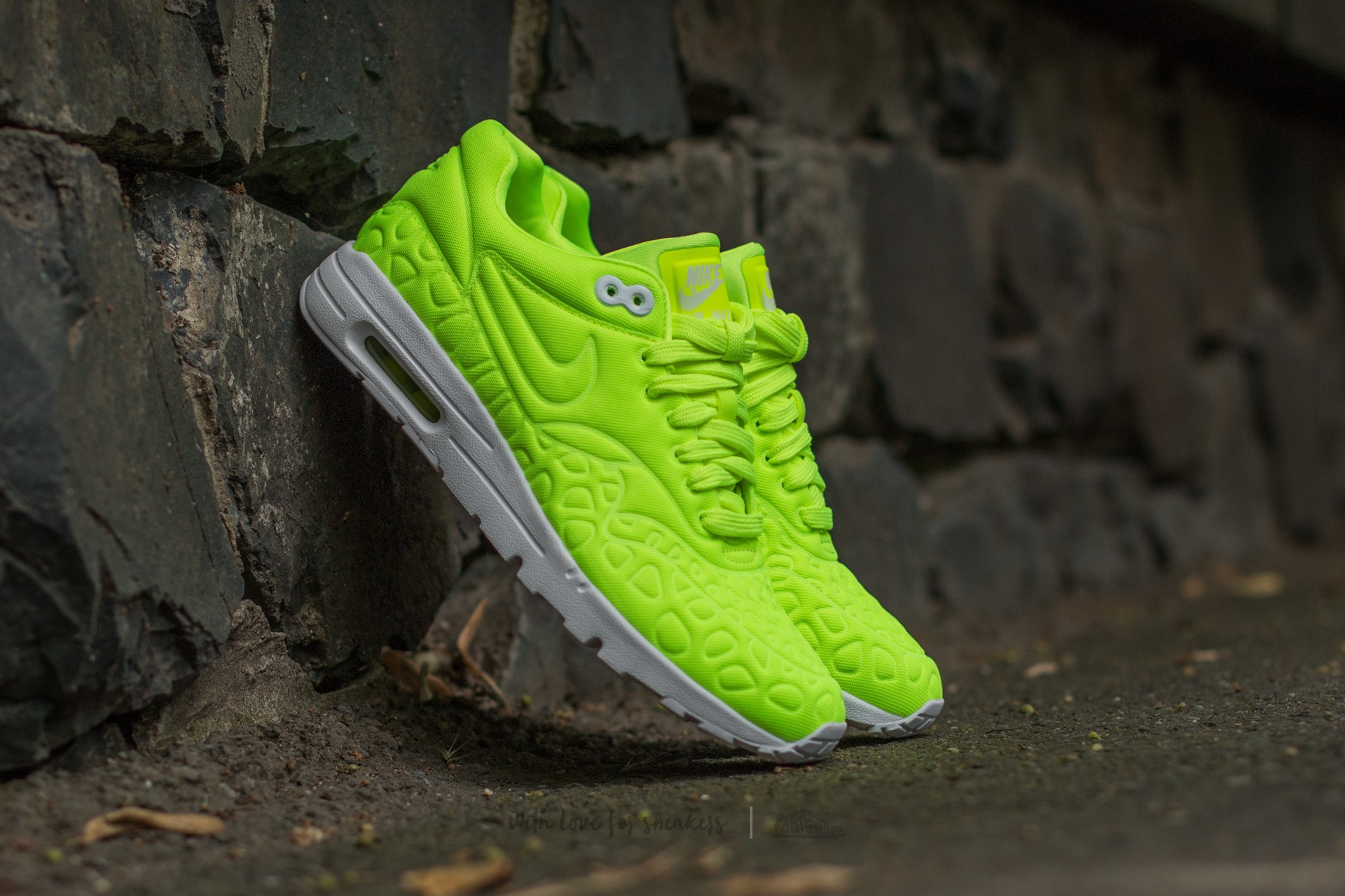 nike air max 1 ultra plush