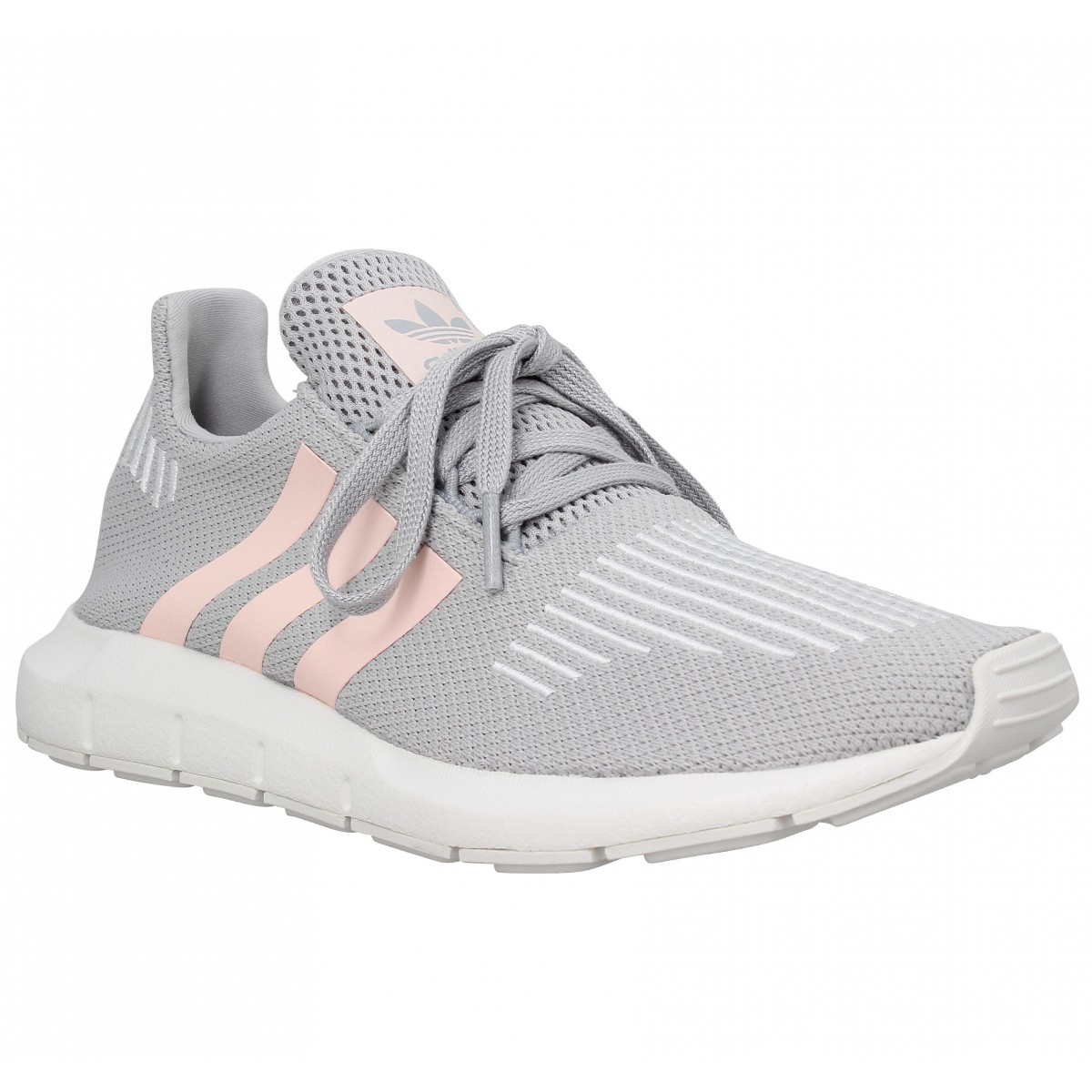 chaussure en toile adidas