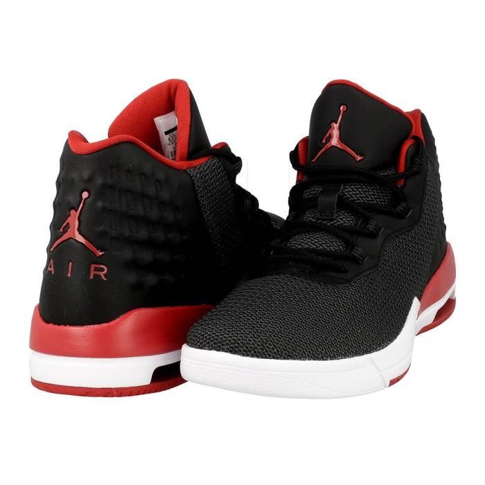chaussure jordan rouge et noir