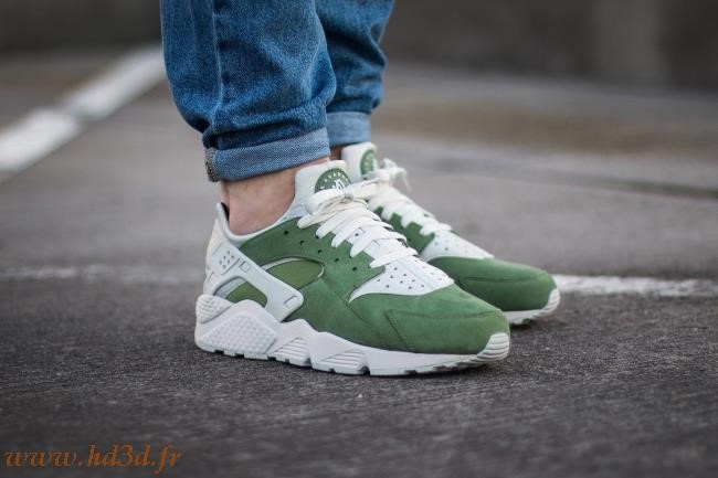huarache daim