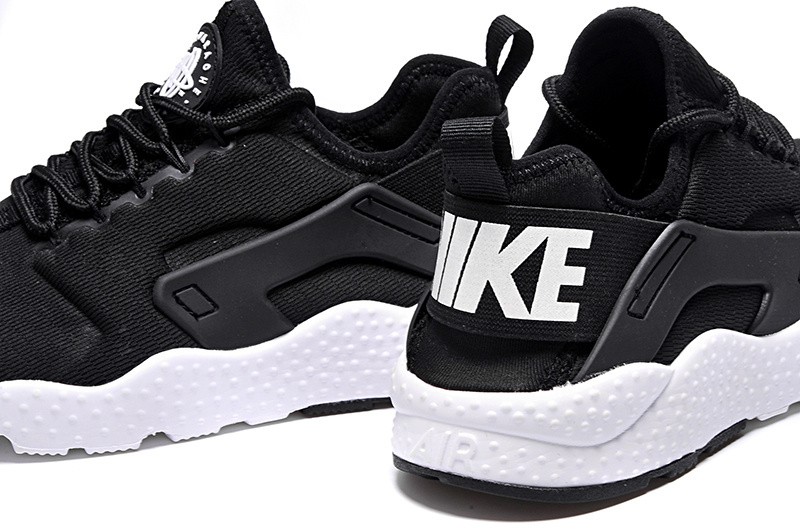 nike huarache noire femme