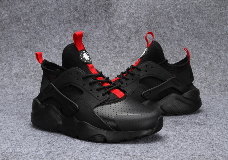 nike huarache rouge noir