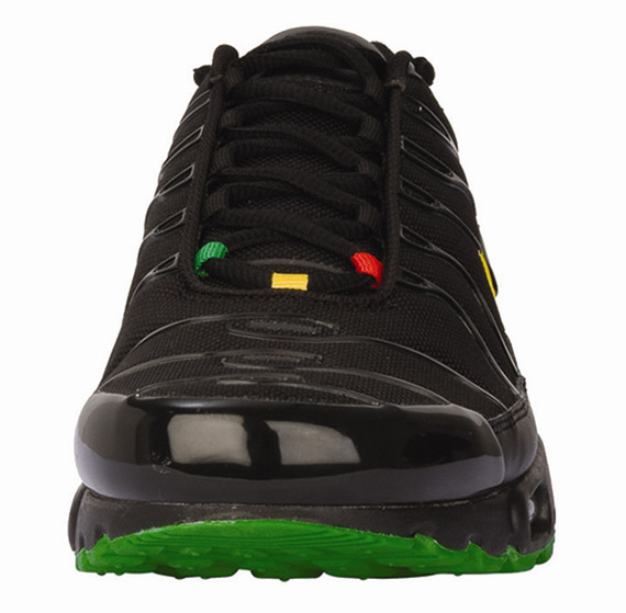 air max plus rasta