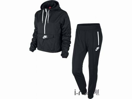 ensemble ado nike ensemble ado nike